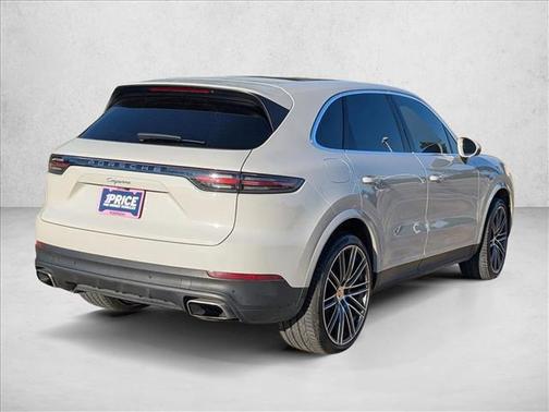 2023 Porsche Cayenne Platinum Edition