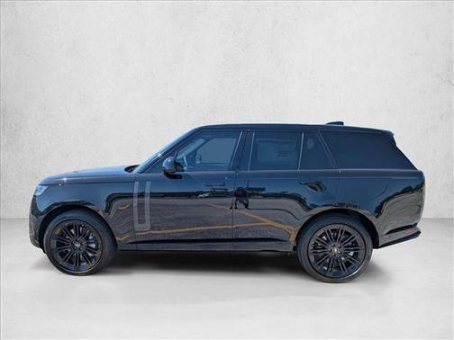 2025 Land Rover Range Rover P530 SE