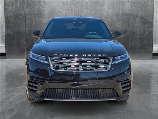 2026 Land Rover Range Rover Velar P250 SE R-Dynamic
