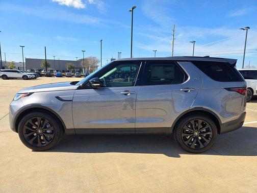 2026 Land Rover Discovery S