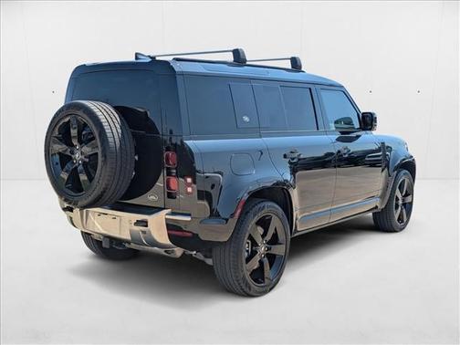 2023 Land Rover Defender 110 S