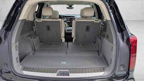 2022 Cadillac XT6 Premium Luxury FWD