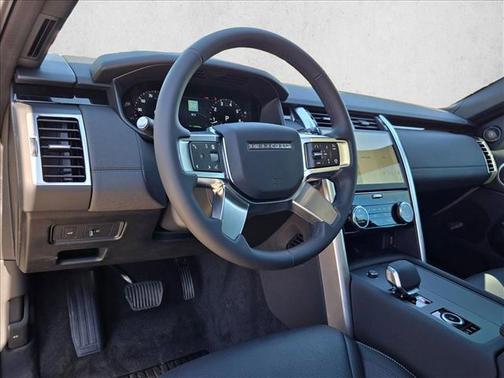 2026 Land Rover Discovery S