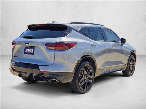Sterling Gray Metallic 2024 Chevrolet Blazer RS