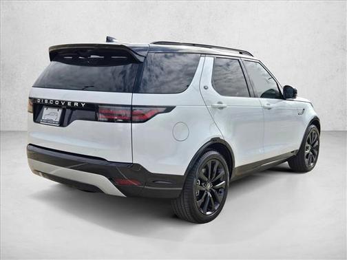2026 Land Rover Discovery Gemini Edition