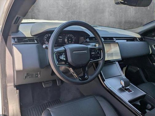 2025 Land Rover Range Rover Velar P250 SE R-Dynamic