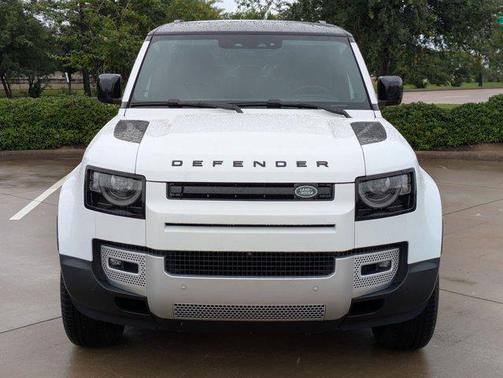 2025 Land Rover Defender 130 P300 S
