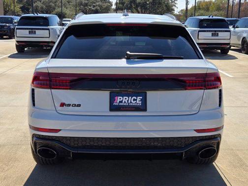 2023 Audi RS Q8 4.0T