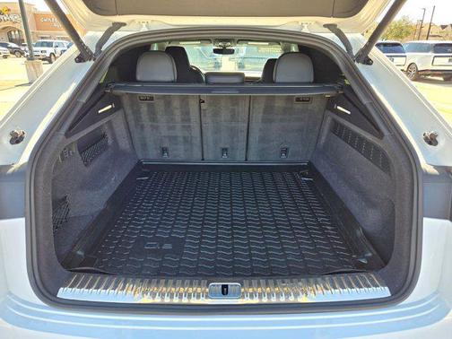 2023 Audi RS Q8 4.0T