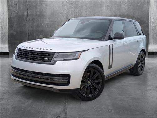 2025 Land Rover Range Rover P400 SE