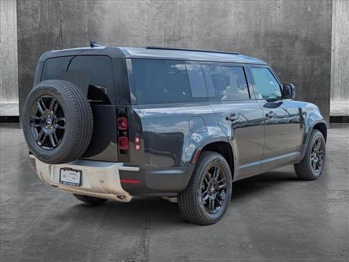 2025 Land Rover Defender 130 P300 S