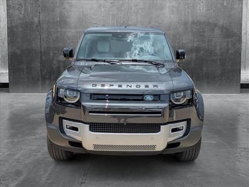 2025 Land Rover Defender 130 P300 S