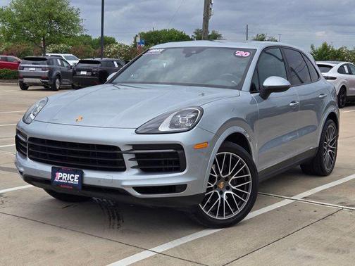 Dolomite Silver Metallic 2020 Porsche Cayenne Cayenne
