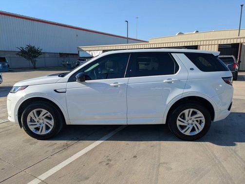 2025 Land Rover Discovery Sport S