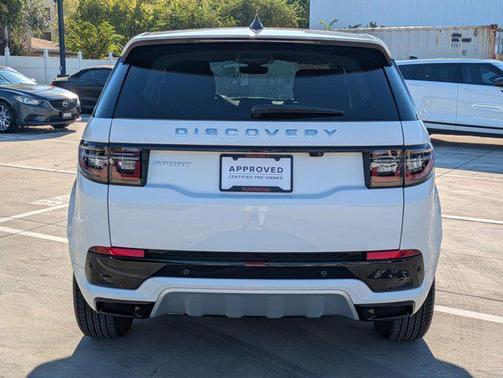 2025 Land Rover Discovery Sport S