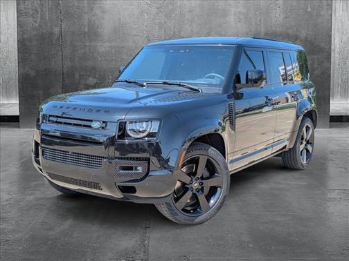 2025 Land Rover Defender 110 P400 X-Dynamic SE
