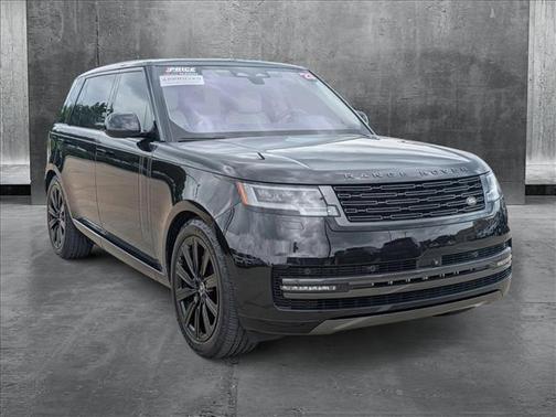 2023 Land Rover Range Rover P400 SE