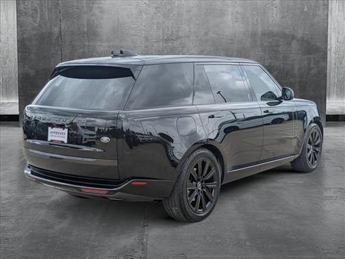2023 Land Rover Range Rover P400 SE