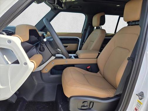 2026 Land Rover Defender P400 X-Dynamic SE