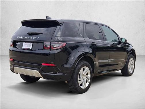 Santorini Black Metallic 2025 Land Rover Discovery Sport S