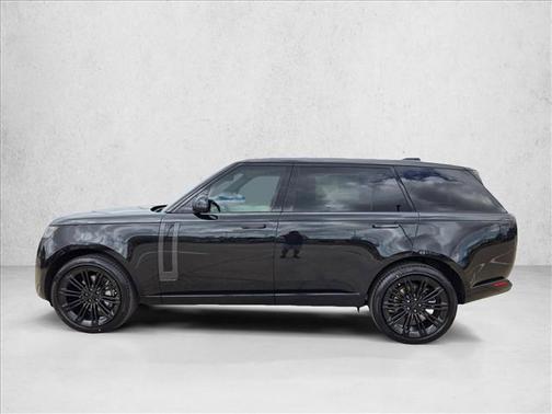 Santorini Black Metallic 2026 Land Rover Range Rover P400 SE 7 Seat