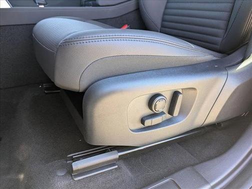 2025 Land Rover Discovery Sport S