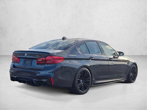 Singapore Gray Metallic 2019 BMW M5 Competition