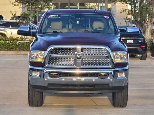 2017 RAM 2500 Laramie Crew Cab 4x4 6'4' Box