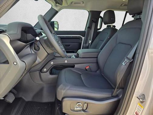 Borasco Grey Metallic 2026 Land Rover Defender P300 S