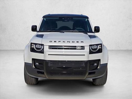 Borasco Grey Metallic 2026 Land Rover Defender P300 S