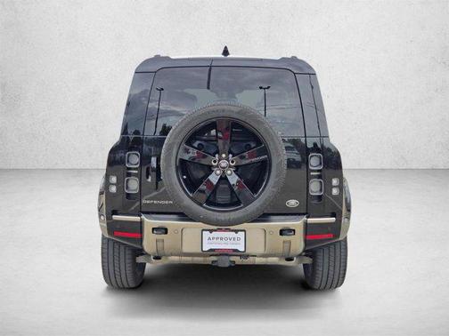 Santorini Black Metallic 2021 Land Rover Defender 110 X