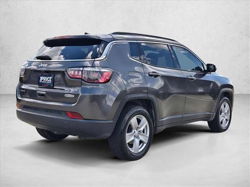 Granite Crystal Metallic Clearcoat 2022 Jeep Compass Latitude