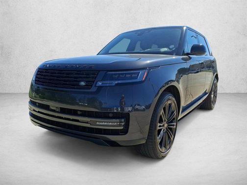 Carpathian Grey Premium Metallic 2027 Land Rover Range Rover SE