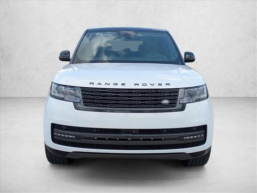 2025 Land Rover Range Rover P400 SE