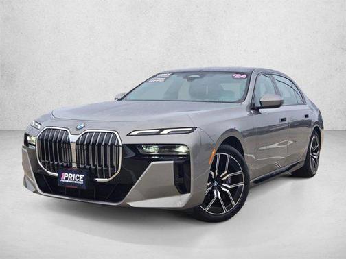 Gray 2024 BMW 740 740i
