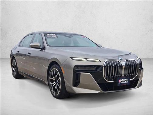 Gray 2024 BMW 740 740i