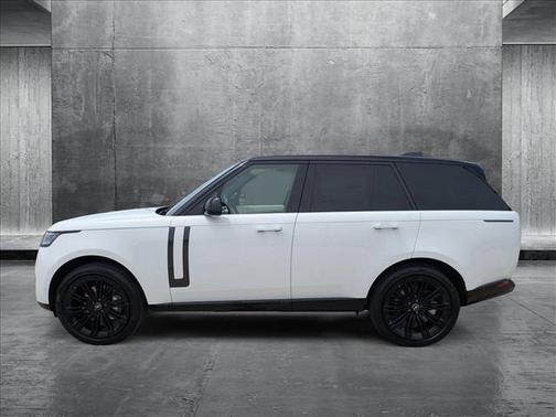 2025 Land Rover Range Rover P400 SE
