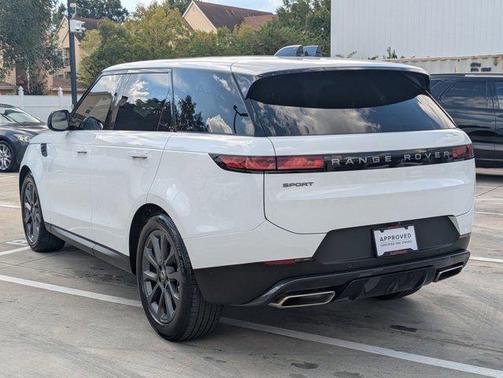 2025 Land Rover Range Rover Sport P360 S