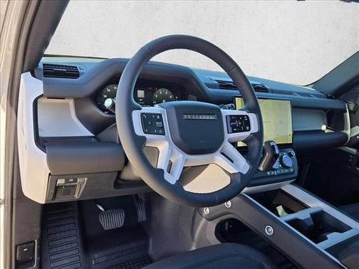 Borasco Grey Metallic 2026 Land Rover Defender P400 X-Dynamic SE