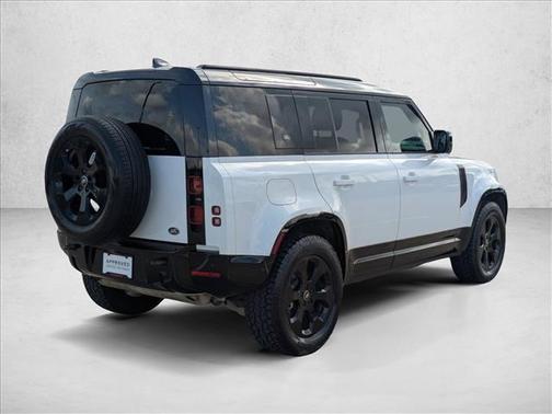 2023 Land Rover Defender 110 X-Dynamic SE