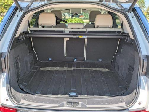 2022 Land Rover Discovery Sport S