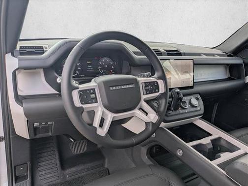 2025 Land Rover Defender 90 P300 S