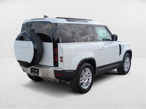 2025 Land Rover Defender 90 P300 S