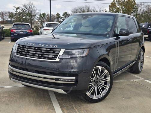 2026 Land Rover Range Rover P530 SE