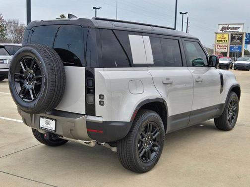 2026 Land Rover Defender P300 S