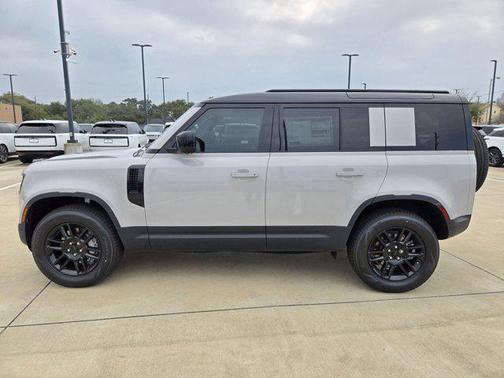 2026 Land Rover Defender P300 S