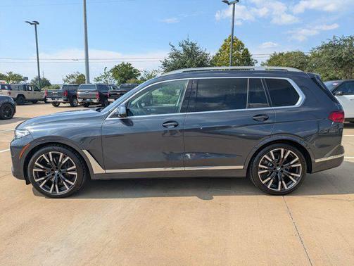 2021 BMW X7 xDrive40i