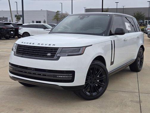 2026 Land Rover Range Rover P400 SE 7 Seat