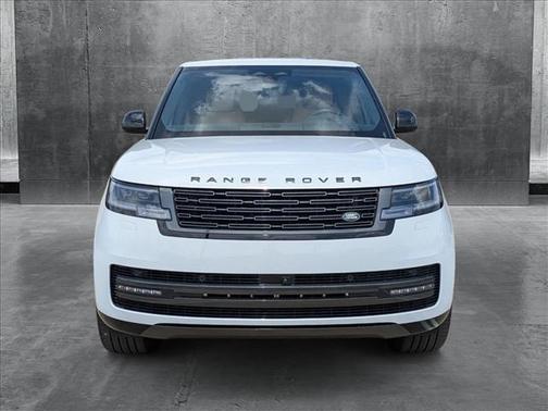 2025 Land Rover Range Rover P530 SE 7 Seat