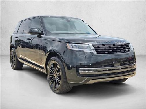 Santorini Black Metallic 2026 Land Rover Range Rover P400 SE 7 Seat